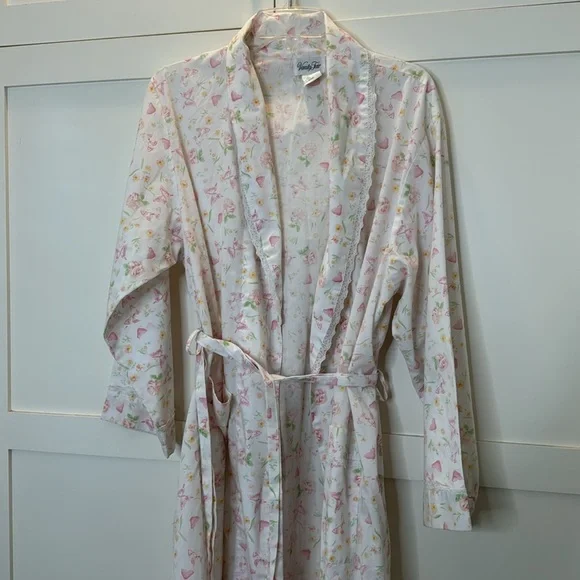 Vanity Fair Light weight floral robe size large - Picture 4 of 5